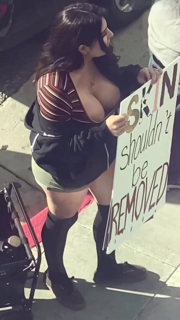 http0ptth's tweet photo. #candid #busted #rackoftheday #summer #baddies #baddie #bikini #cosplay #bodytea #model #viral #streamer #influencer #gym #beautiful #gorgeous #booty #rack #stacked #live #chat #pawg #bops #chav @toobustytohide https://t.co/DBdUXTHYXd