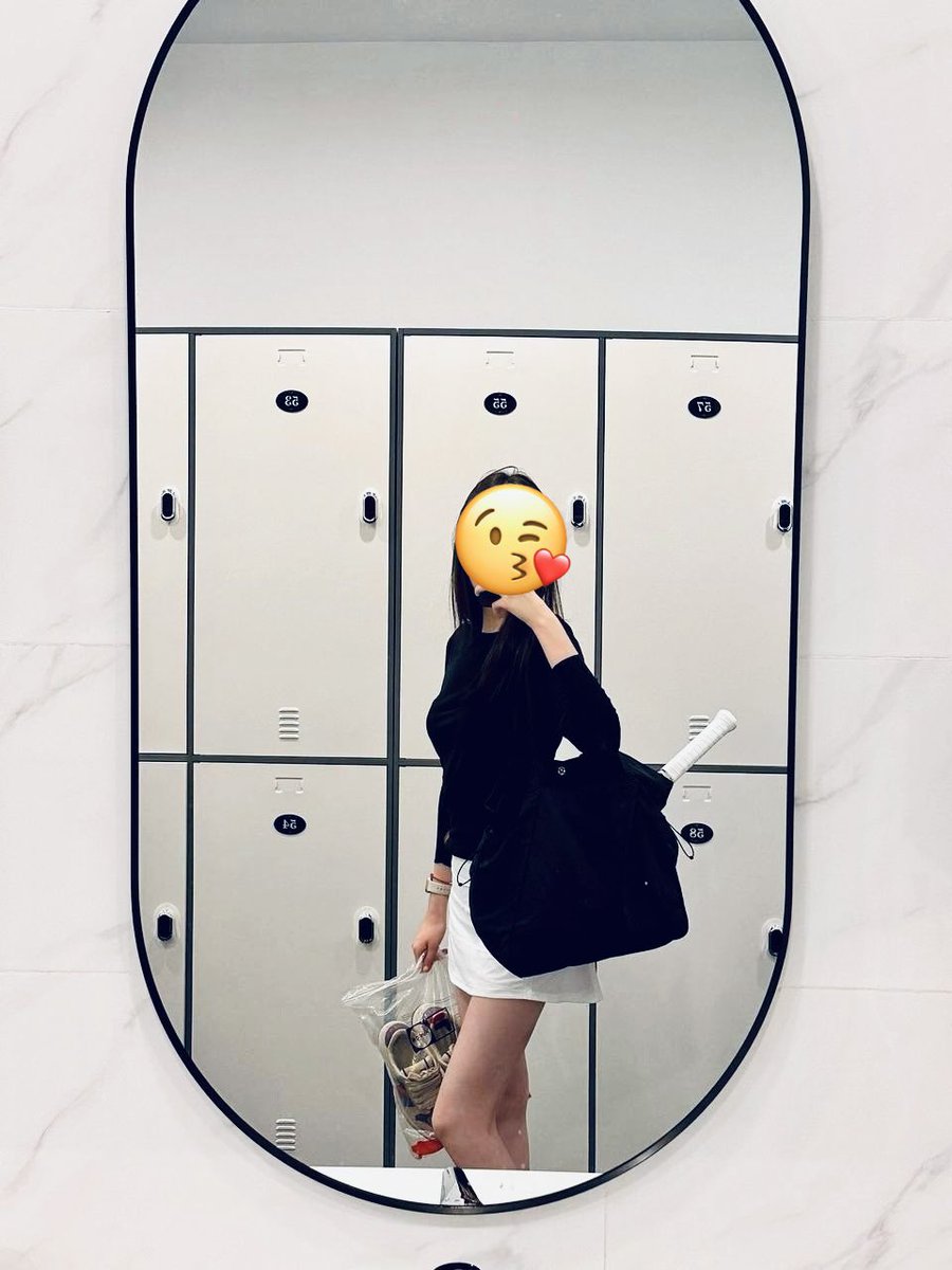 tianmimiOK's tweet photo. 我感觉锻炼我要坚持不下去了，我发现我越来越懒了。有没有人是没有爱好的？其实锻炼对我来说是强迫自己，其实我是一个没有爱好的人，你们呢？

#北京 https://t.co/GTgGRiMy1R