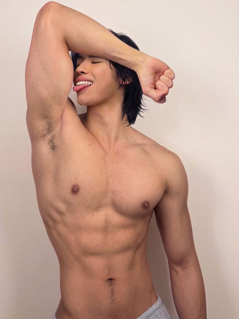 justknight_'s tweet photo. Daddy 😛 https://t.co/RL2gSCVNtc
