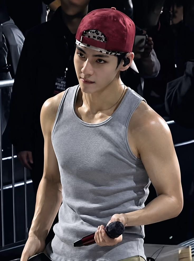 thvseverim's tweet photo. my body releases a rare type of sex hormone for this taehyung https://t.co/a3x5PnD3fC