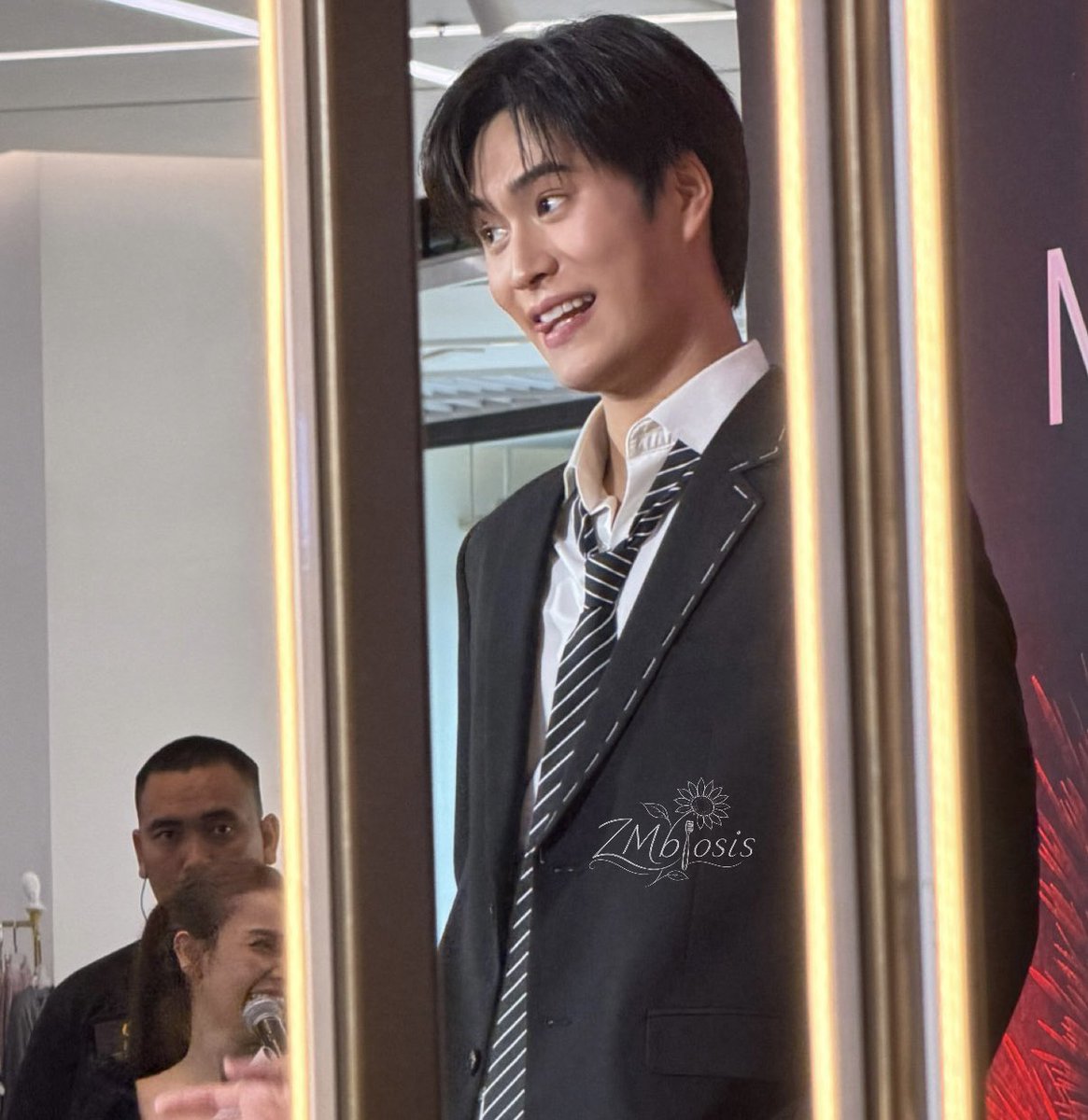 natthariganon's tweet photo. จะเลิกเป็นแม่ได้ไงอะอ้วมม🥹✨

GEMINI AT NGAMWONGWAN
#InfinityMedicalClinicxGemini https://t.co/7ol2aCuvpD