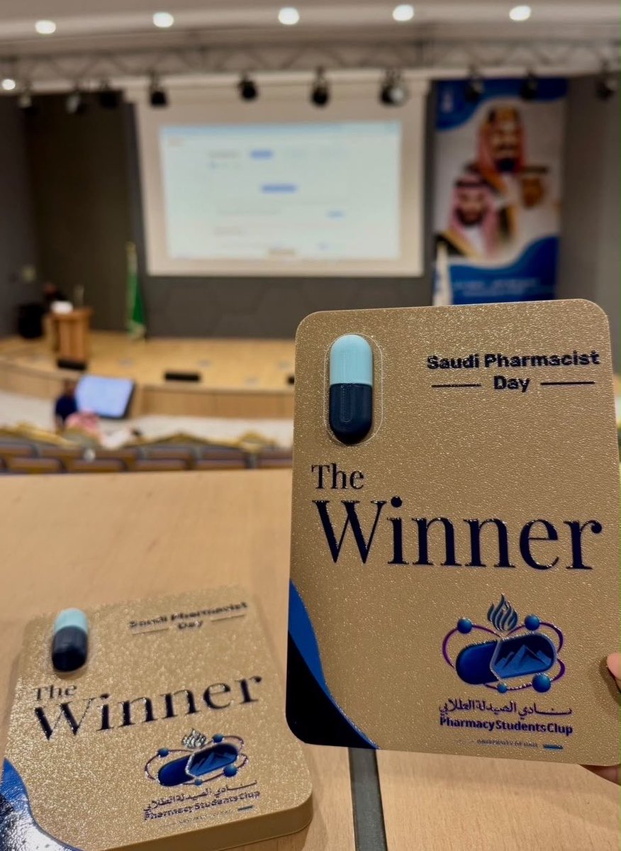 PSCHail's tweet photo. إحتفال يوم الصيدلي السعودي بتنظيم نادي الصيدلة الطلابي بجامعة حائل 💙✨ https://t.co/jj80AcoxFS