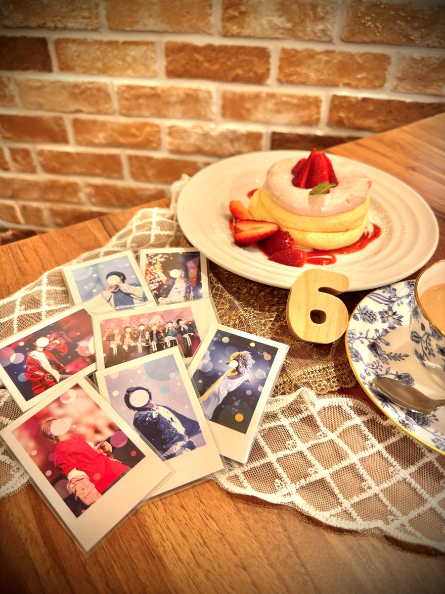 onigiri0302o_o's tweet photo. ┊        ┊     ┊   ┊    ┊        ┊
┊        ┊     ┊   ┊ ˚ ✧.    ⋆｡★
┊        ┊     ┊   ★
┊  ✦.  ┊     ✧ ⋆
✧⋆       ┊  ˚ いれいす 6周年
　　　　　　　　　おめでとうございます
         ˚ ★

#いれいす
#いれいす活動6周年 https://t.co/8CaKrErPAg