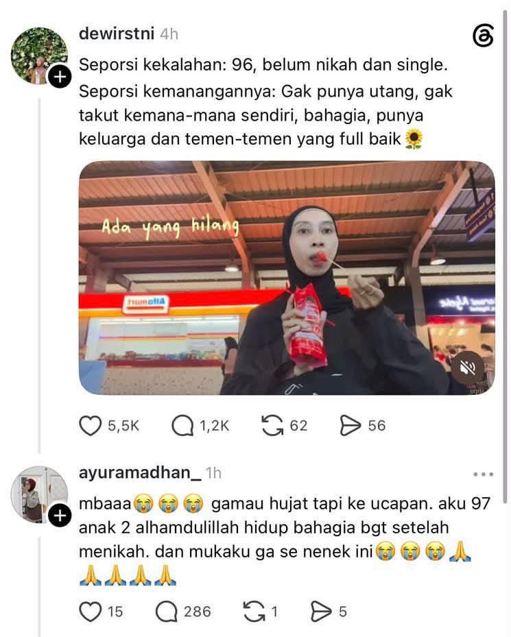 sosmedkeras's tweet photo. Gila banget ya si @ ayuramadhan_ , baru kali ini gue emosi. Minimal kalo gabisa supportif ngaca dulu deh mending sebelum ngetik dan balesin threads macem begitu, yu yu apes bgt oktober lo. Baju lo noh setrika dulu 😭 https://t.co/wGZ1aTLMoV