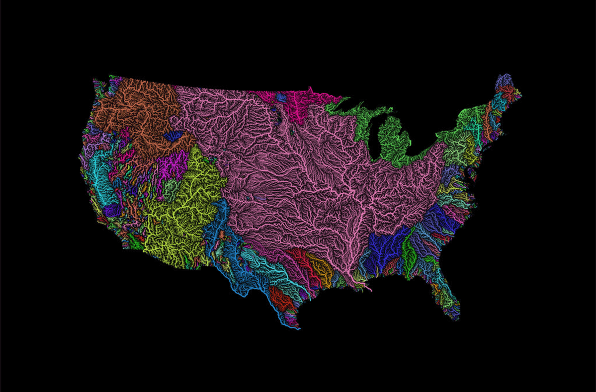 theiaincameron's tweet photo. The Mississippi/Missouri river basin (pink) superimposed on a map of the Lower 48 States is almost mind-boggling. https://t.co/csRFxXPjkd