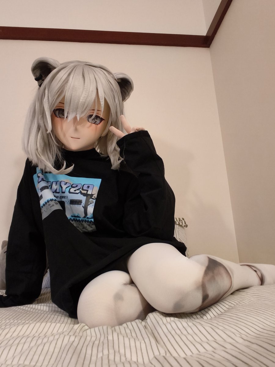 Mol_kigu's tweet photo. 眠そうなししろん

#kigurumi #着ぐるみ https://t.co/pBT3jMAWYU