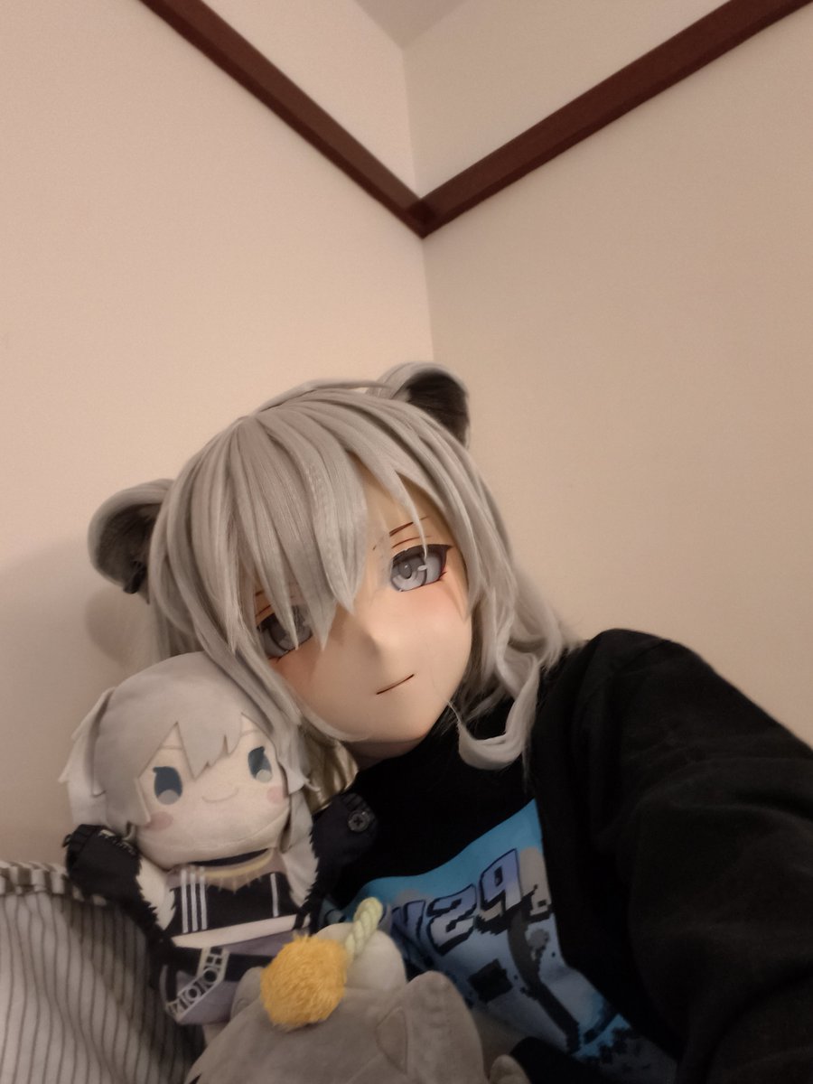 Mol_kigu's tweet photo. 眠そうなししろん

#kigurumi #着ぐるみ https://t.co/pBT3jMAWYU