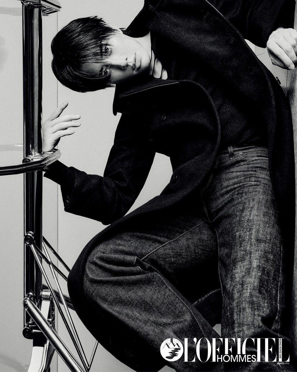 golfmikedotcom's tweet photo. ไมค์ พิรัชต์ ขึ้นปกนิตยสาร L’OFFICIEL HOMMES
ของสิงคโปร์ มาเลเซีย และฮ่องกง ฉบับเดือนตุลาคม 👍👏🎉
#lofficielhommes
#m1keangelo #mikeangelo
#ไมค์พิรัชต์ #mikeangelo中国 https://t.co/gBmEGaG9XX