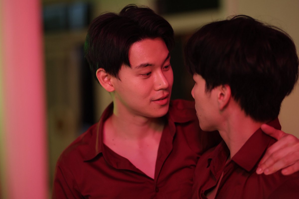 TheoryofYinWar's tweet photo. บู๊แหละ แต่หวานนะ 🌚🌝

#ที่รักสารวัตรเธียร์
#PoliceInLove https://t.co/hwm9leqmjd