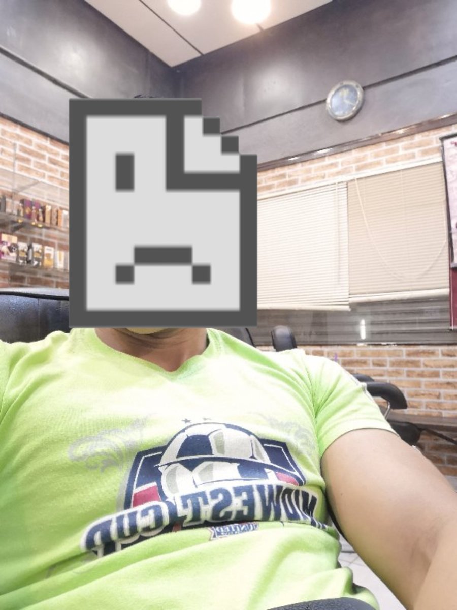 jejakamalay4's tweet photo. Rmai dh dpt location kedai Abg Barber Sado (laki org) ni...Blh slow talk &amp; bayar extra kat dia...mana tau kot2 dpt isap btg dia &amp; tgk dia bugel lncap pncut dpan korang...
EXTRA CLUE: Dkat dgn kdai ayam gepok famous KL. Sebaris Zus

NAK ? KAT SINI
https://t.co/8fyNUK9AOS https://t.co/3XkVWaKjDm