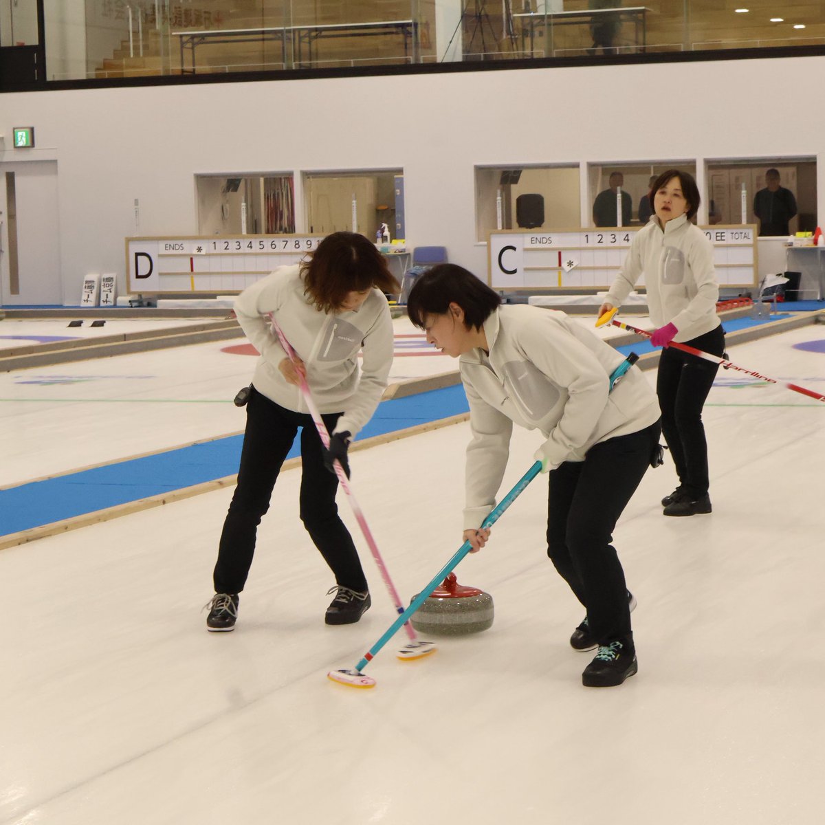 HokkaidoCurling's tweet photo. 競技3🥌結果

ﾁｰﾑ札幌 2-8 帯広A
WAKI 7-4 札幌協会

#ｶｰﾘﾝｸﾞ
 #curling
 #北海道シニア選考会 https://t.co/VKnNgM5hUm