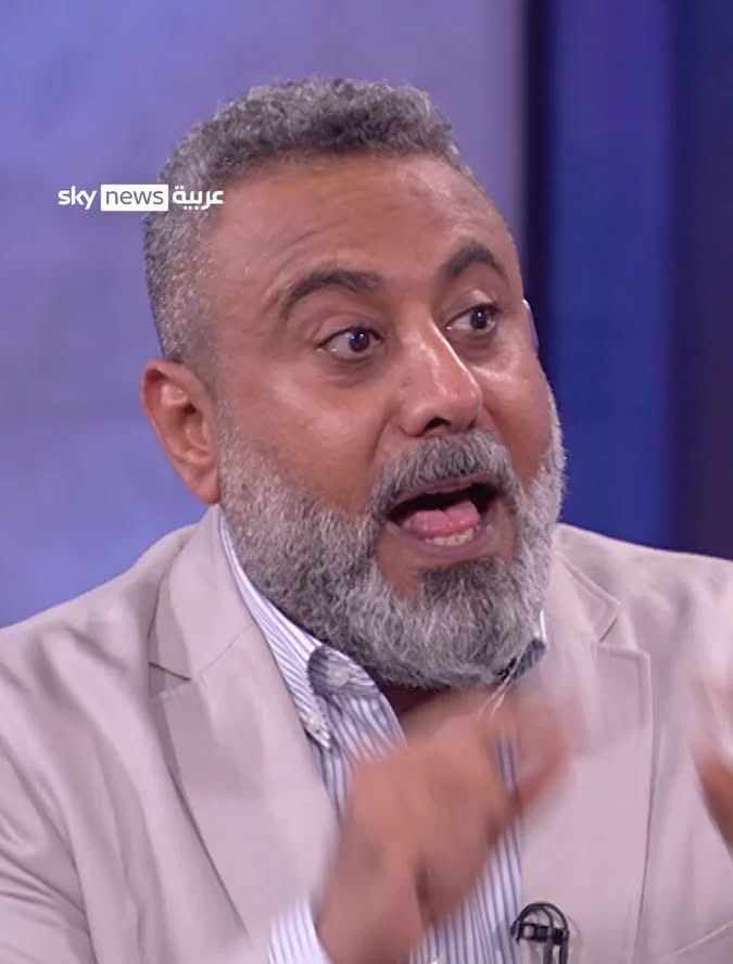 o0hk_'s tweet photo. انذل واخس خلق الله هذا الظاهر بالصورة 
تحول من رجل دين معمم الى متصهين مأجور يحاول بشتى الطرق ان يحصل ع مقبولية اليهود 
تراه يظهر في الفضائيات يمجد بالقتلة والارهابيين ويحاول التقرب منهم في محاولة منه للحصول ع رضاهم 
هذا الخائن رخص دماء المسلمين وحلل قتلهم 
وفي مقابله تلفزيونية يقول 
لا يستحق الفلسطينيون العيش في ارض فلسطين 
واليهود اولى بها 
اتمنى من الله ان تتيح لنا الفرصة للقائه وسنمسح به شوارع بغداد من الدورة الى الحسينية 
لعنة الله على غيث ومن يحمل فكر مثل فكر غيث