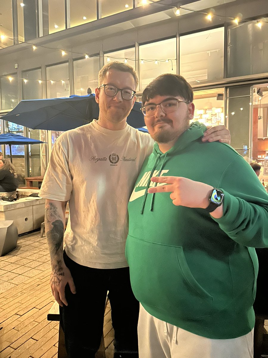 austincsgo_'s tweet photo. .@100T_CS HAVE SIGNED UP TO AUSTIN LAN! 5 SPOTS LEFT!!!!  

GIGACHAD RAIN AT AUSTIN LAN https://t.co/X1d5HrcvmJ