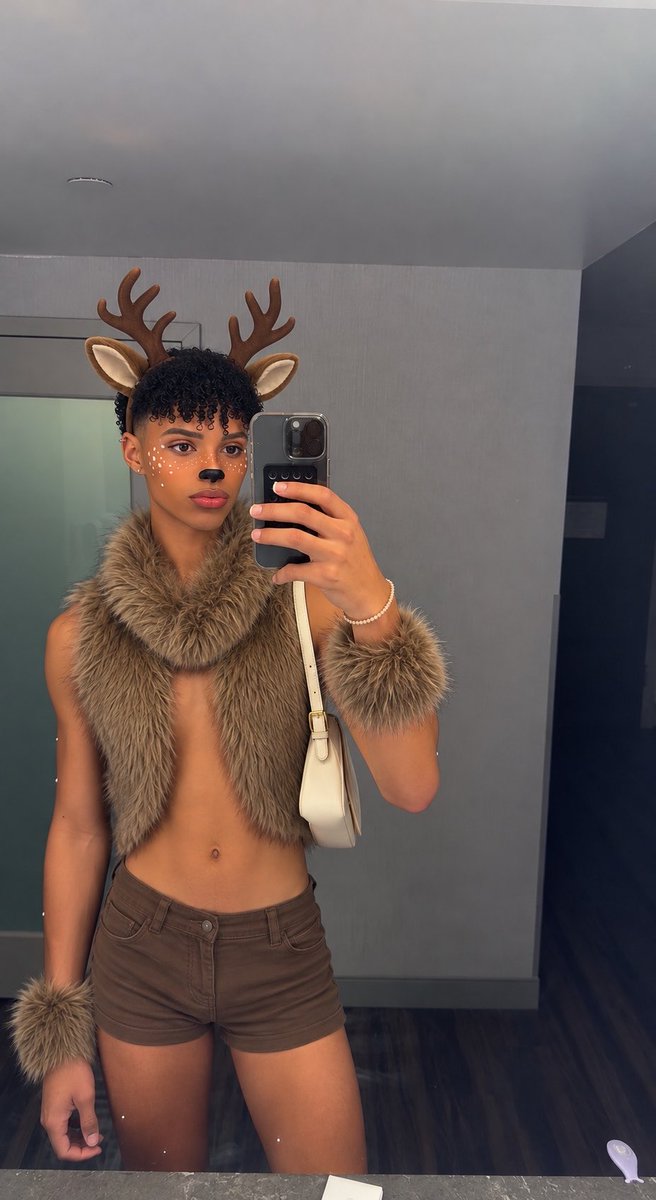 Tannerwhitex's tweet photo. Bambi the twink 🦌 https://t.co/QSKFlqpLDV
