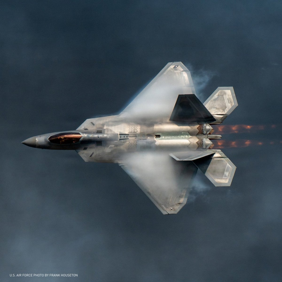 LockheedMartin's tweet photo. Dominant by design. Different for a reason.

Advanced sensors give the F-22 the information advantage to see more, decide faster and stay ahead. https://t.co/CDKVfiZN9E