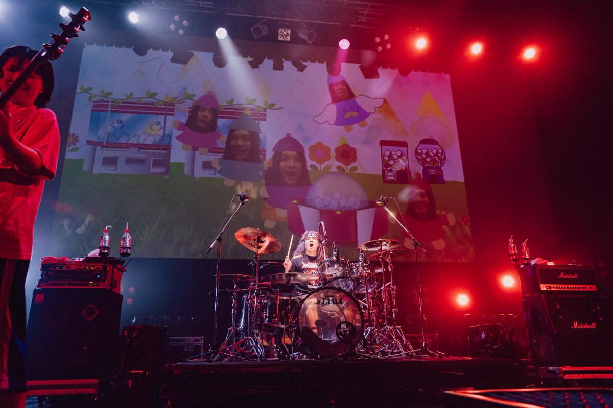 yabaT_official's tweet photo. 26.10.8 大阪・Zepp Osaka Bayside
#マジタンツアー 6日目
📸 @__tpwbo https://t.co/B5PoCgMvUX
