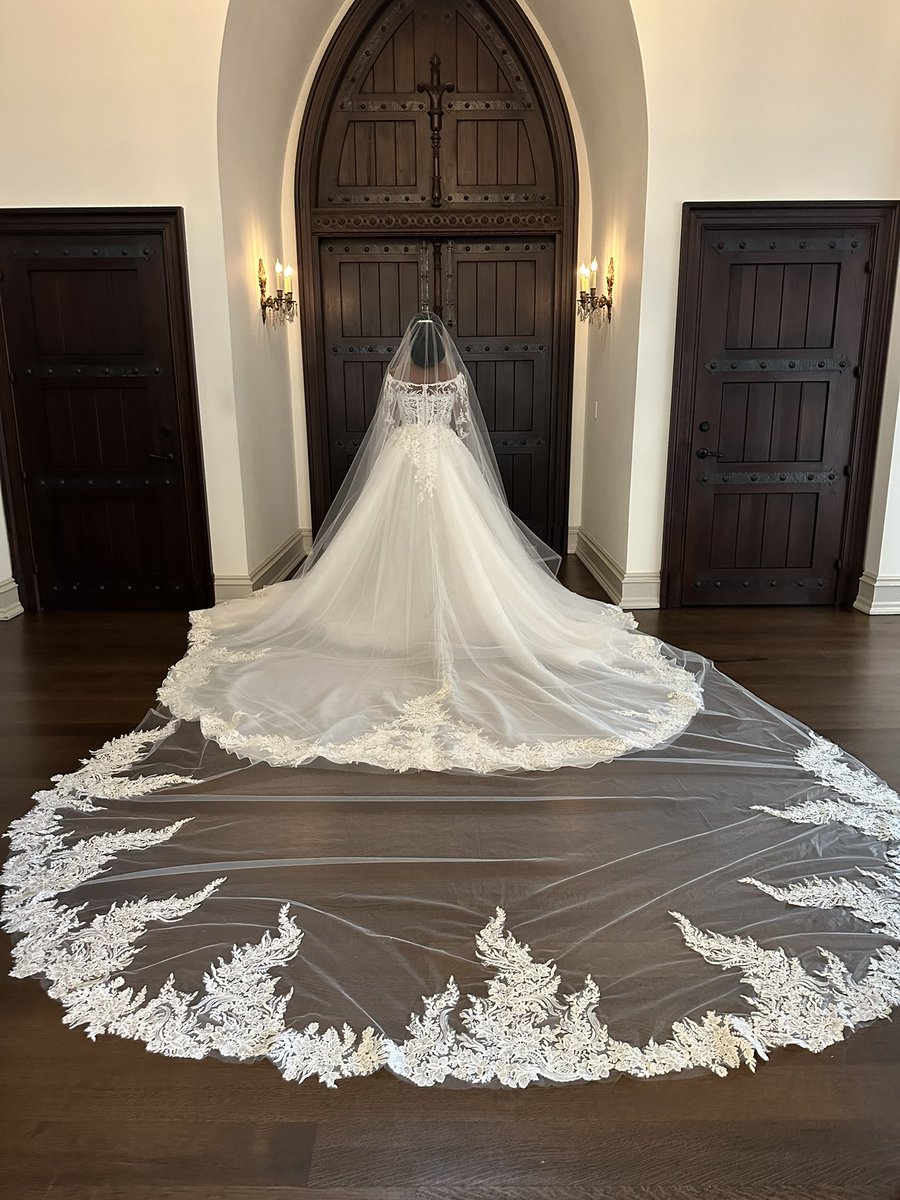matthewareisman's tweet photo. Bridal too https://t.co/nxHPZuwPYB