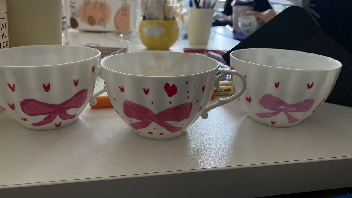 a2uh2's tweet photo. عشوائيات الخميس🥰🥰🥰 https://t.co/6TPN1lJH0S