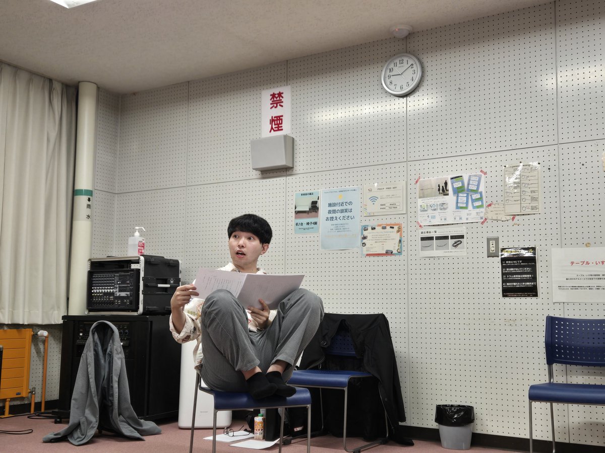 aogamidori's tweet photo. #あおがみナノモノ 稽古進行中です。

藤原作品を一度全編通してみました。ありとあらゆる南の表情を余すところなく引き出さんとする欲張りセットな作品です。南作品とは趣が異なるようですが、どこか通じ合うところのある2本立てとなりそうです。 https://t.co/J4sJJdhZZZ