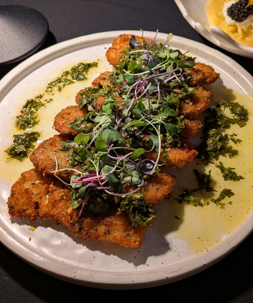 eat_dc's tweet photo. The kitchen at bewitching new Italian restaurant Ellizabetta is casting spells on vegetables - mushroom milanese and vegan tagliatelle with ragu had me fooled. Lots of delicious food here (and plenty of actual meat) with Italian wine deep cuts by owner/sommelier Elli Benchimol. https://t.co/D6Gok24FFZ