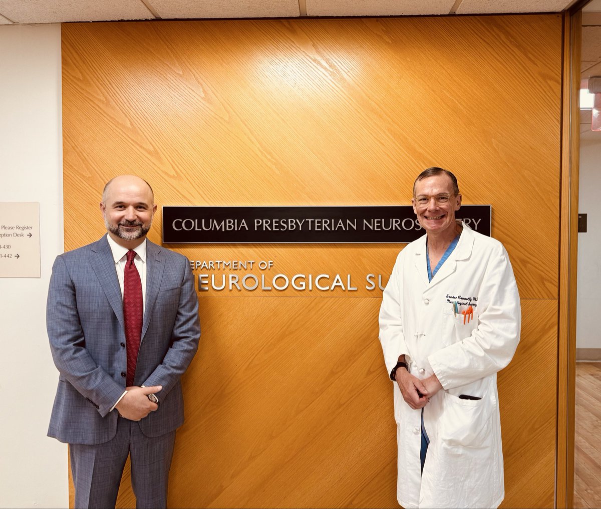 AliBaajMD's tweet photo. Deeply honored by the Visiting Professor invitation at @ColumbiaNeuro. Shared thoughts on the academic and clinical impact of international Neurosurgery outreach. Thank you Dr. Connolly and @DeanChouMD for the gracious invite. https://t.co/03OLZm6WFQ