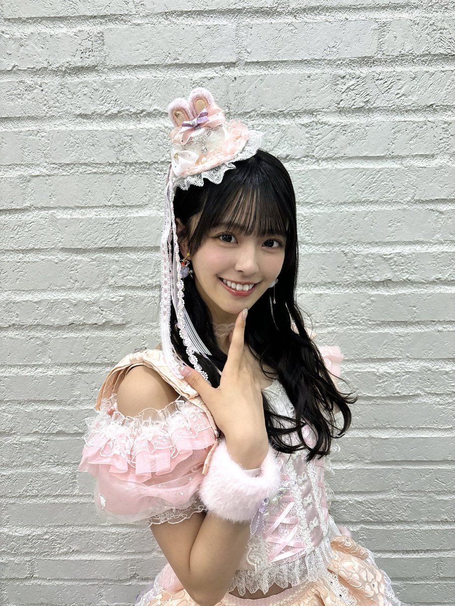 _sakurada_ayaka's tweet photo. ♡ めるみみ ♡ 結成から 2年です 🪄
沢山の方が応援して下さるお陰で公式ユニットになれたり、楽曲 MV 衣装が頂けたり、改めてありがとうございます 🎀♡

#カワセカ これからも沢山聴いて下さい 💖 https://t.co/MrFenv9rR6