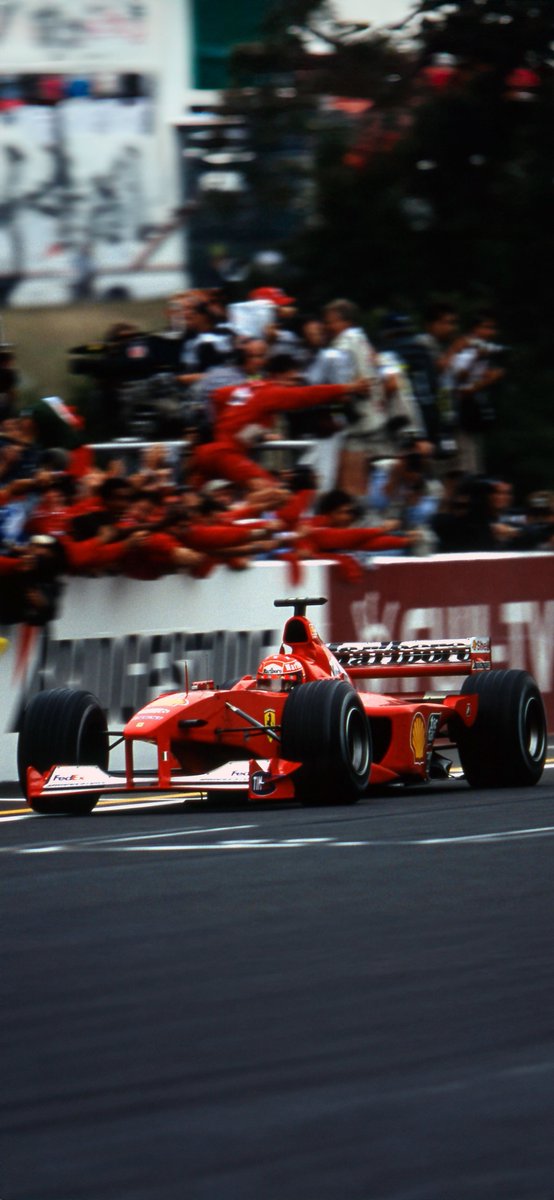 NetoDemetriou's tweet photo. 🏆Michael Schumacher, Ferrari, Suzuka, 2000. Via @HQFormula1. https://t.co/e4w9sbz5SC