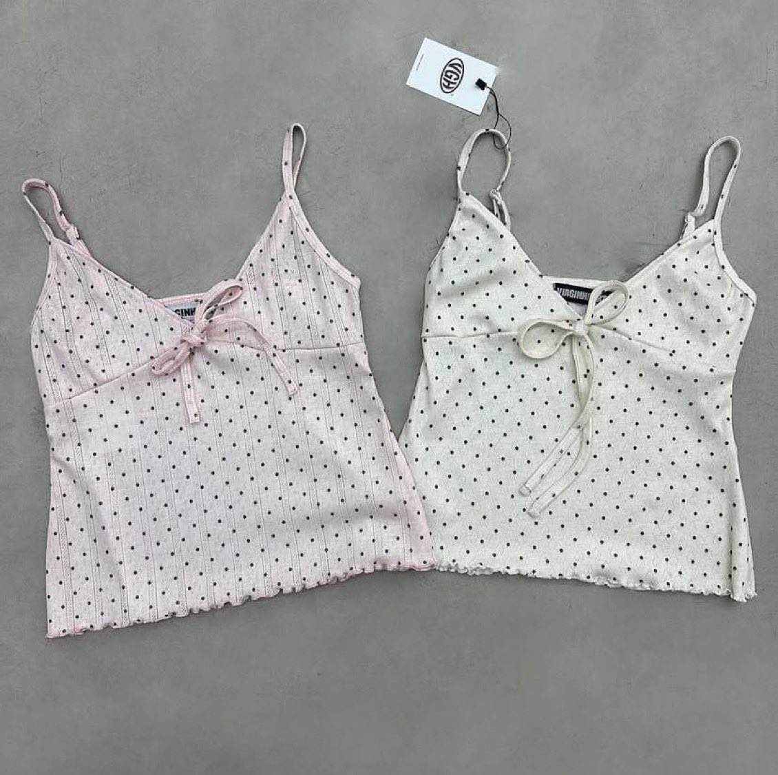 dhirtersress's tweet photo. ส่งต่อ vgh viva cami top pink 320 รวมส่ง

STYLIST - Noor T-Shirts Pink Silver size L 400 รวมส่ง

 #vghbkk #vghมือสอง #ส่งต่อfallenangels #fallenangels_store #ส่งต่อstylist #ส่งต่อprey #ส่งต่อvghbkk #stylistshop #ส่งต่อเสื้อผ้ามือ2 #ส่งต่อเสื้อผ้ามือสอง #ส่งต่อเสื้อผ้า https://t.co/qmpa5gcCCK