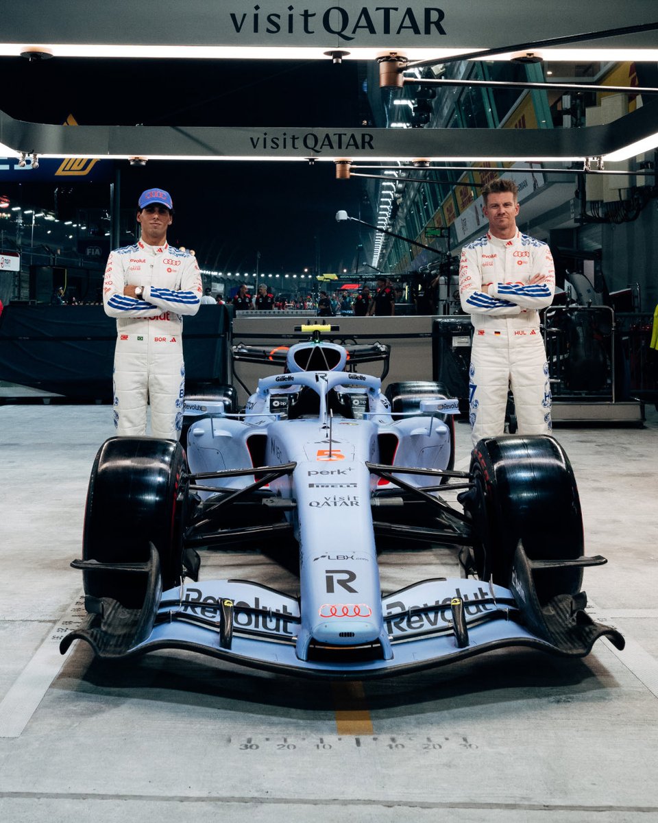 audif1_'s tweet photo. Who wore it better? 😮‍💨 https://t.co/fPs61RZ22V