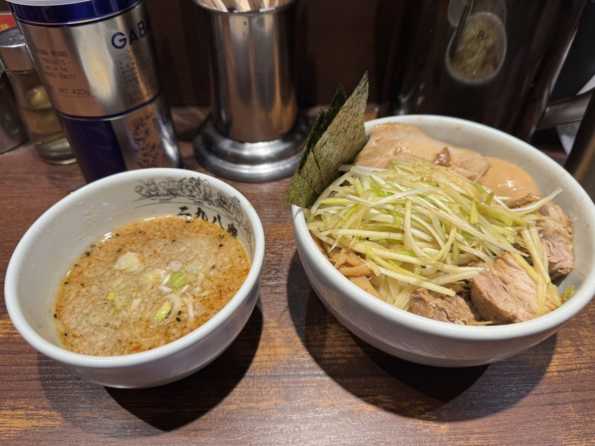 WhiteStar_P's tweet photo. @bozu_108 二九八家いわせ

ふくわうちと読みます。つけ麺が絶品😋 https://t.co/TMySbP6ndH