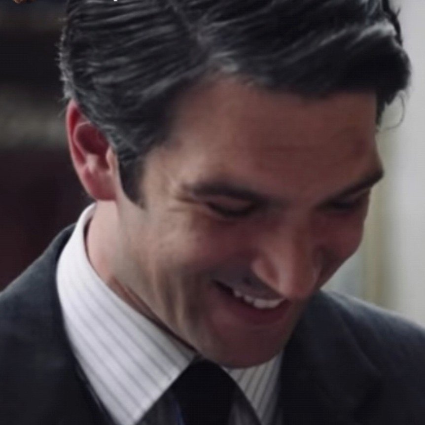 aku_cintaxkamu's tweet photo. "Come ti è venuta questa idea?"
"Guardando una vetrina ma non ti dirò di più"

IACOPO LO SAPPIAMO CHI TI HA ISPIRATO 
#ilparadisodellesignore https://t.co/Y9xIQG2ovj