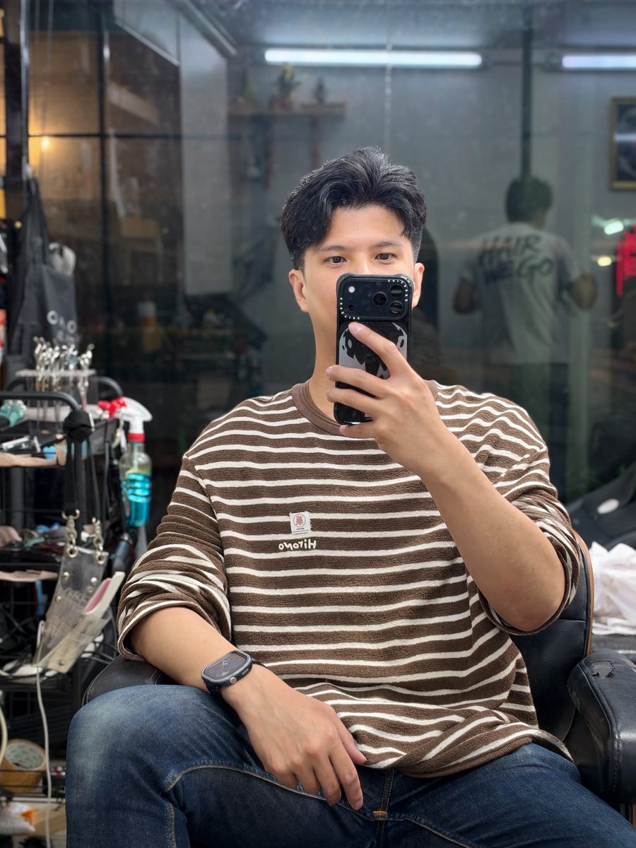 KnightZ_'s tweet photo. ช่วงนี้ตัดทรงนี้ติดกันนานละ จะตัดสั้นอีกทีเลยดีมั้ยนะ https://t.co/pK2mP01fBk