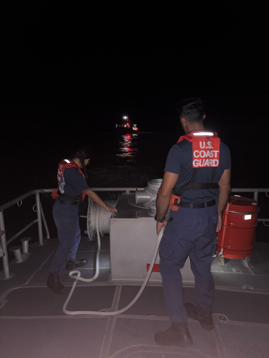 USCGSoutheast's tweet photo. #SAR: A @USCG Station Ponce de Leon boat crew assisted 4 aboard a disabled &amp; drifting fishing vessel approx. 50 miles off Ponce Inlet, Sun. The boat crew towed the F/V approx. 10 mi. from shore to safe anchorage and plans to work w/ commercial salvage. No reported injuries. #USCG https://t.co/fFBckxPHMy