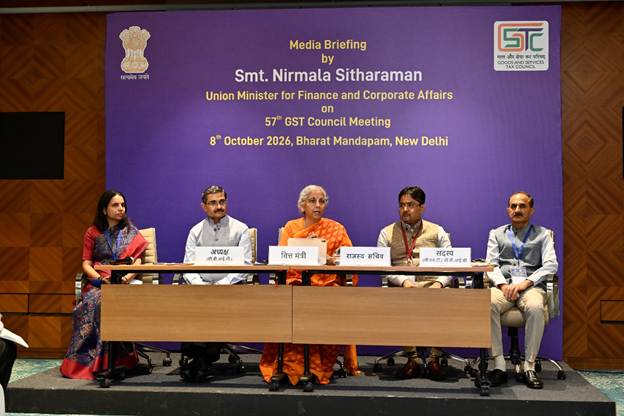 PIB_India's tweet photo. Recommendations of the 57th Meeting of the GST Council

➤ GST Council recommends removal of arrest provisions under #GST

➤ GST Council recommends raising prosecution threshold from ₹1 crore to ₹5 crore

➤ GST Council recommends reduction in general penalty from ₹25,000 to ₹10,000

➤ GST Council recommends wider eligibility for input tax credit and refunds

➤ GST Council recommends further simplification of registration and compliance processes

Read here for more details: https://t.co/QdK8CZu4tz 

#57thGSTCouncil  #GSTCouncil @FinMinIndia @cbic_india 

(1/2)