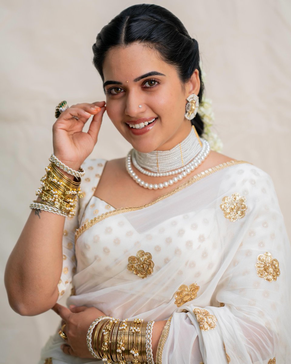 Swethalove74's tweet photo. Any Bi from Hyderabad  DM me will connect https://t.co/TjkCVCjFuO