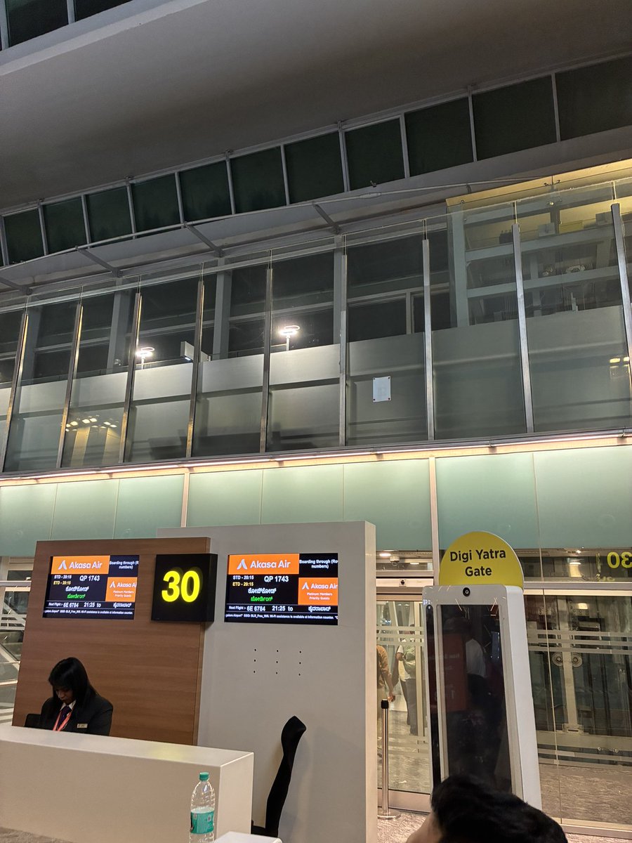shreejit_Rx's tweet photo. Indicative of the beginning of the festive season, there is heavy rush across all areas from check in counters and security checkpoints to boarding areas - along with an unavoidable yet unusual hike in prices in the domestic sector.

Heading to CCJ, seated in my usual exit row. https://t.co/JnJTHruMFO