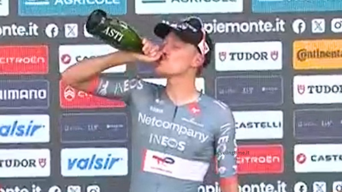 Cyclingtimenews's tweet photo. Dorian #Godon brinda sul podio della #GranPiemonte al suo settimo successo stagionale 🇫🇷 https://t.co/1x4cAZqLRV