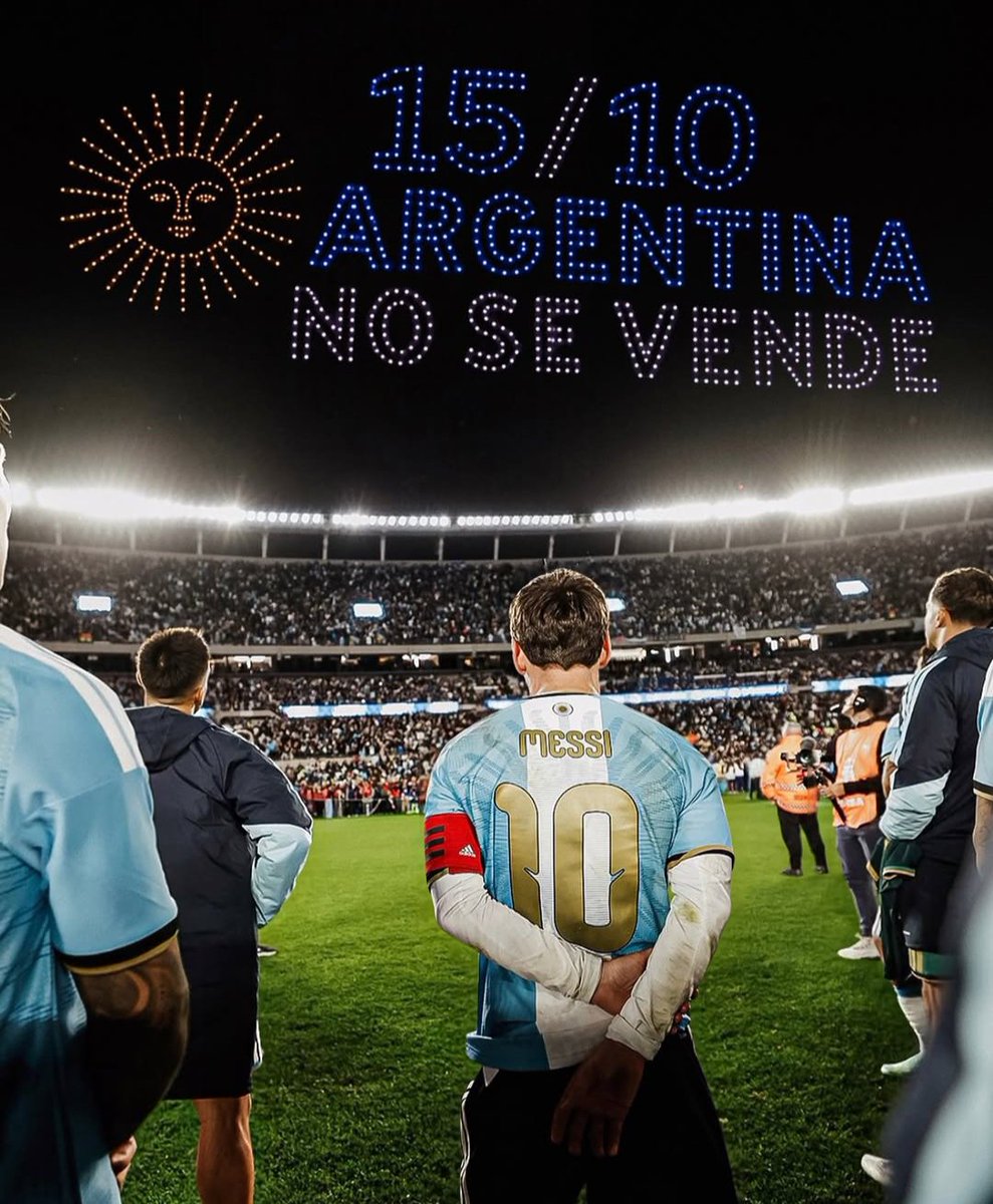vitoconsilium's tweet photo. Argentina no se vende. https://t.co/nkMJl5IrLL