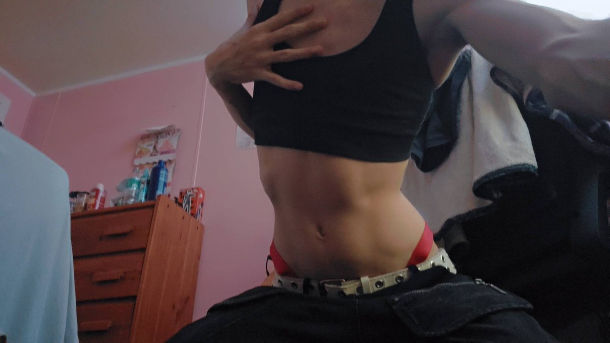 LuvlyPuppi's tweet photo. We can do Tummies on Thursdays right? Boypup Tummy..

The pink chastity straps carrying tbh https://t.co/uqQa2uT369