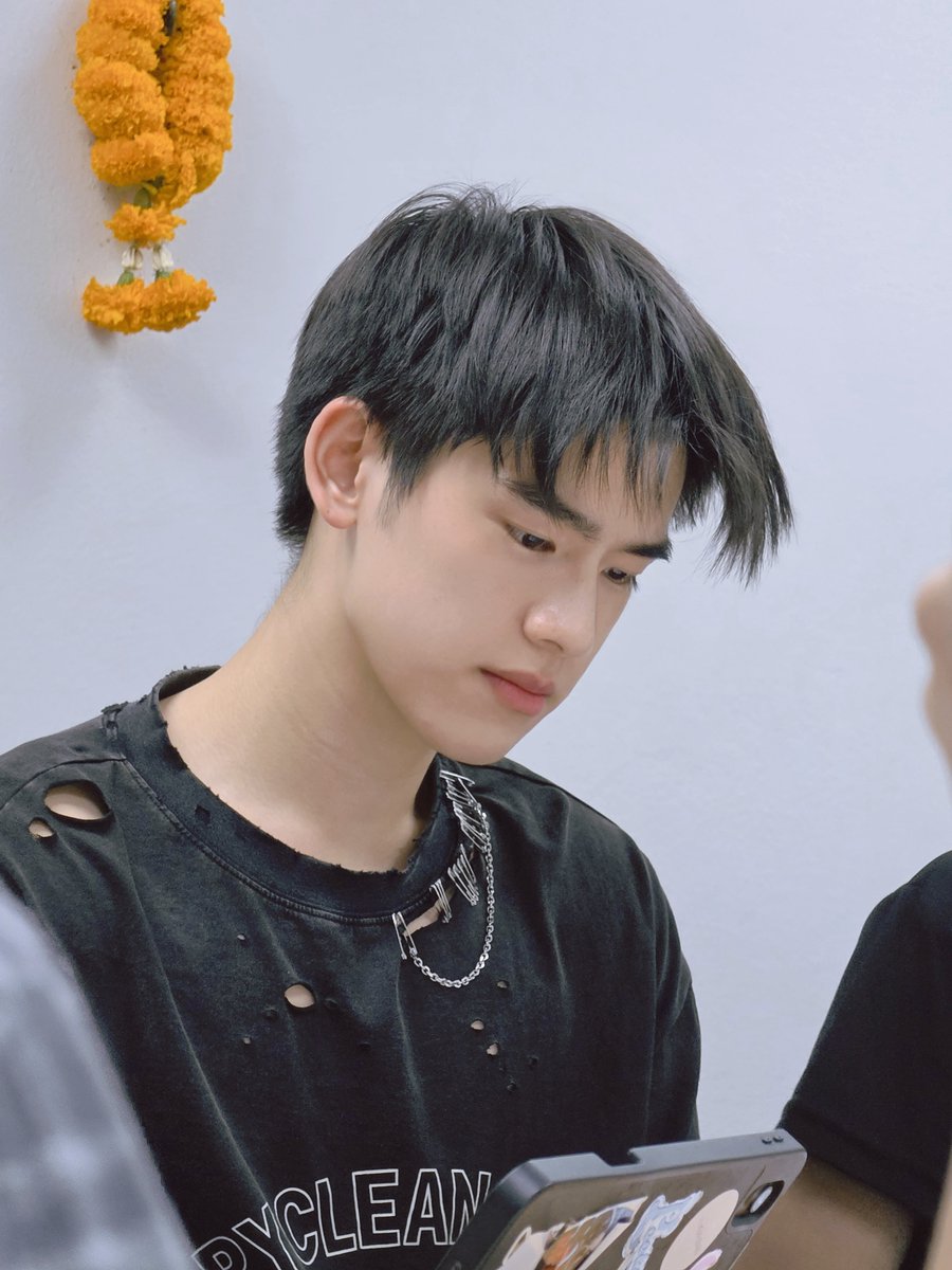 ggooddmd_11's tweet photo. มาเมื่อไหร่คะะ อยากดูแล้วโว้ยยย
#classcrushcrisis #cccworkshop #cccsummercrush https://t.co/B1QWS3PHvT