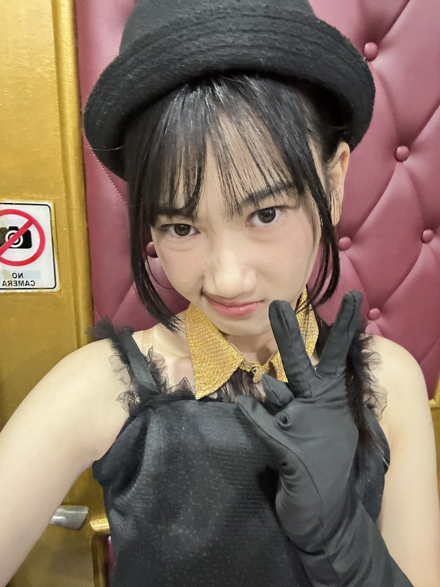 Maira_JKT48's tweet photo. TFT BD TWT YAAAA 💗💗 #MaiStage https://t.co/1cXxYl05sV