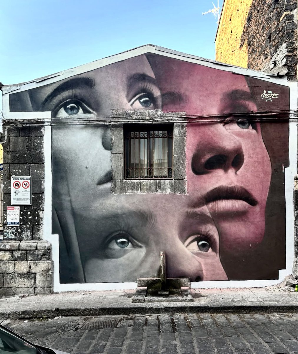 Baronpower3's tweet photo. “Estasi di Agata” 

🎨 Loste 
Quartiere San Cristoforo 
Catania - Sicilia 🇮🇹

#StreetArt https://t.co/AeMsob4leC