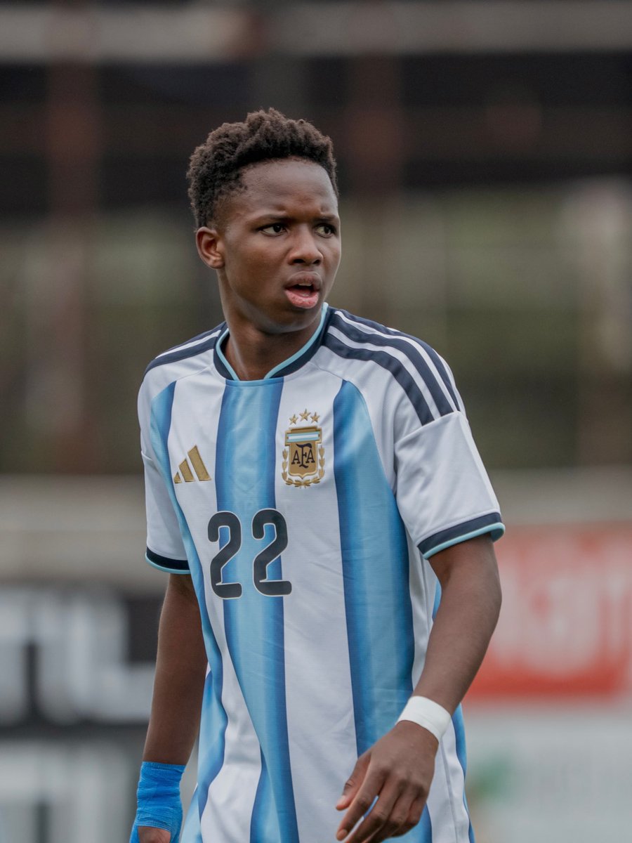 sudanalytics_'s tweet photo. 🌟🇦🇷 LOS QUE SE PUEDEN SUMAR:

➜ Simón Escobar (Vélez).
➜ Gio Baroni (Talleres).
➜ Juan Policella (Vélez).
➜ Marcos Ortiz (Belgrano).
➜ Kiki Ramos (Vélez).
➜ Thiago Aguirre (Vélez).
➜ Joaquín Amor (River). https://t.co/jFZ7J1Zaws