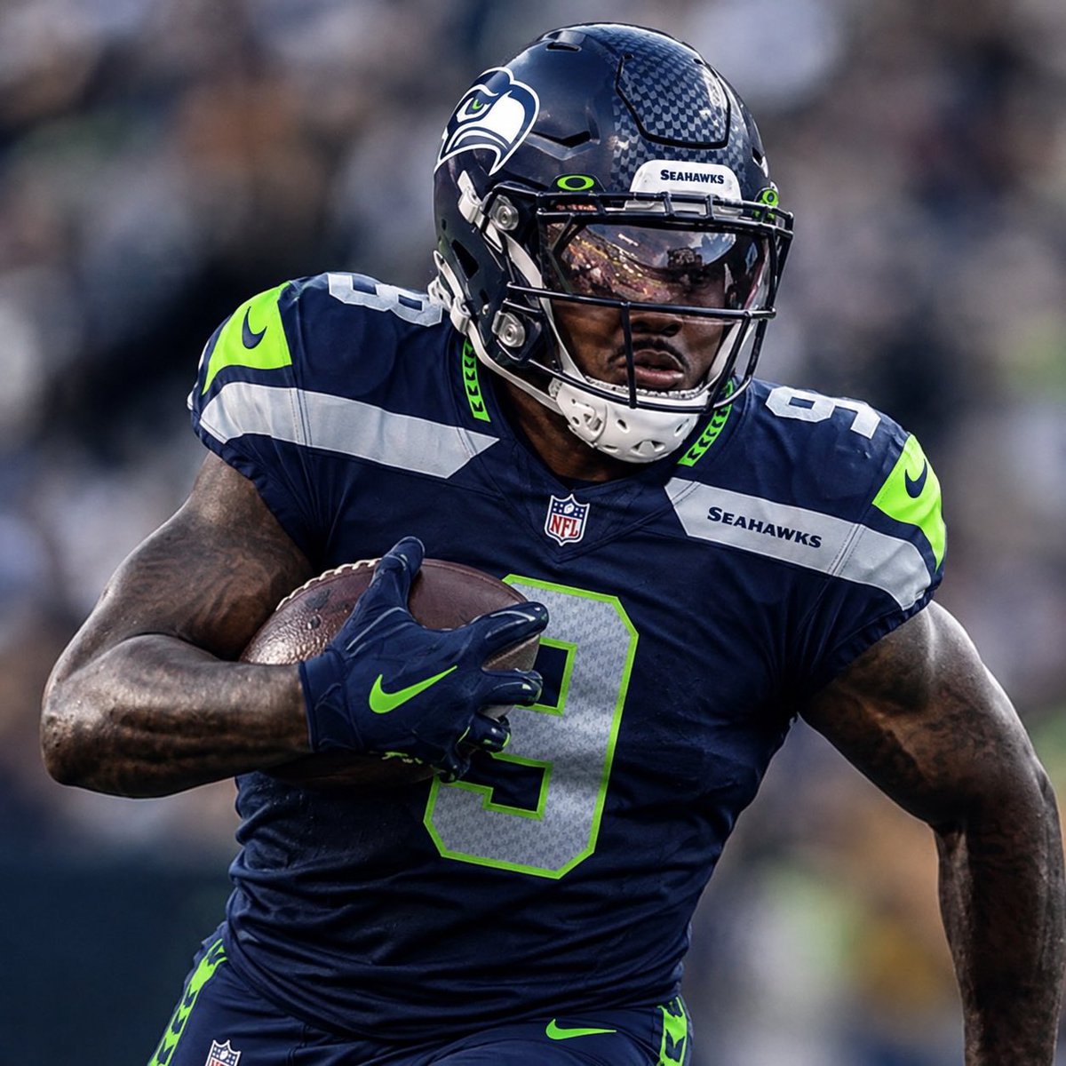 jsngrandma's tweet photo. 🚨TRADE CONCEPT🚨

With the #Packers needing a shake up, and the #Seahawks needing production form the RB position. Would you consider..

trade Zach Charbonnet + 1st for Josh Jacobs + 2 2nds?

I’d do it. https://t.co/R9OZ6SXOkA
