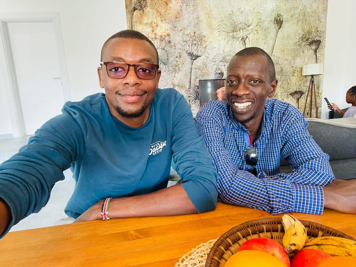KakwenzaRukira's tweet photo. My brother Sam Mugumya is paying a price for being one of the most informed Ugandans today. Have you ever had a conversation with him? His knowledge of history, comparative intelligence, trajectory, wit, storytelling skills, ability to withstand pain etcetera! https://t.co/1p13COpkkU