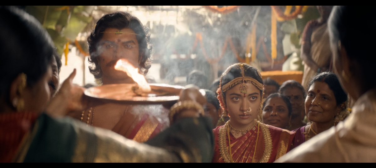 Rudhra_prathap_'s tweet photo. Only Jayamma ki matrame telusu Ranabaali soft side 🫰🏻❣️
This pair looks amazing 😍 

#RanabaaliTrailer #Ranabaali https://t.co/Ix2tbBxqZ3