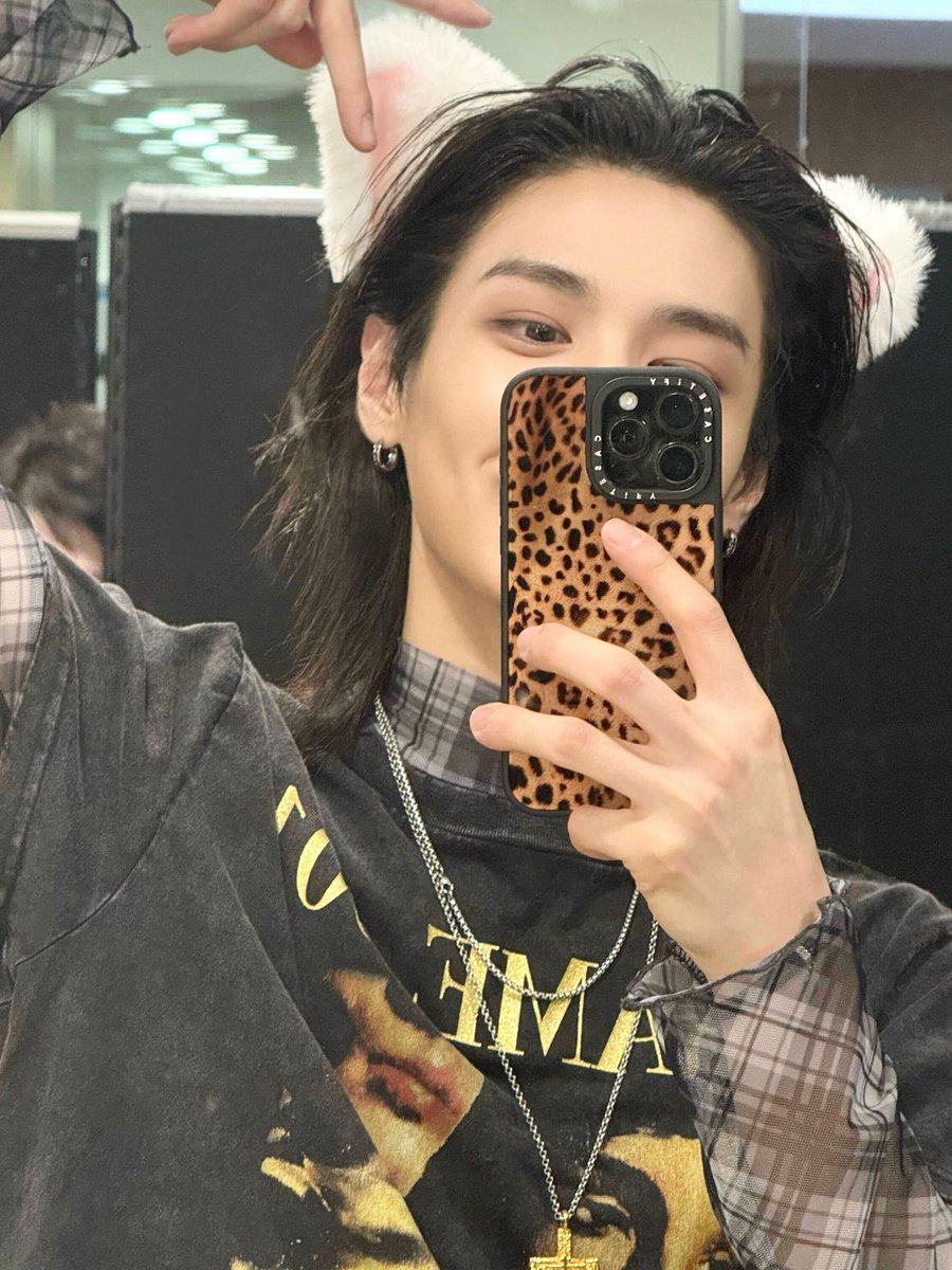 leehancokr tweet picture