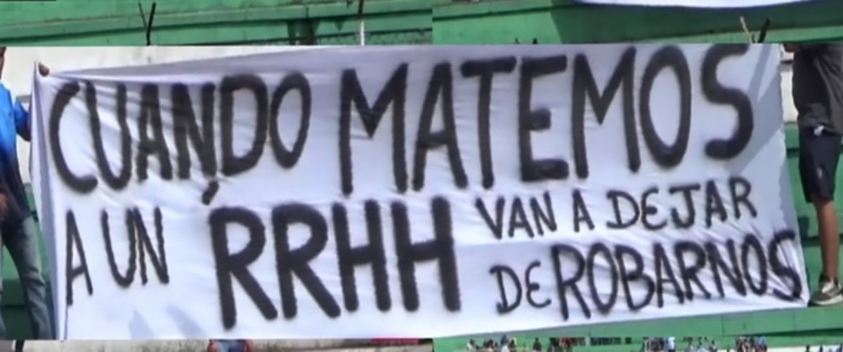 saryn100tifiK's tweet photo. Me escribió para pedirme datos que estaban en el CV que ya leyó, y cuando le contesté nunca más me respondió https://t.co/6yKMvEiJAZ