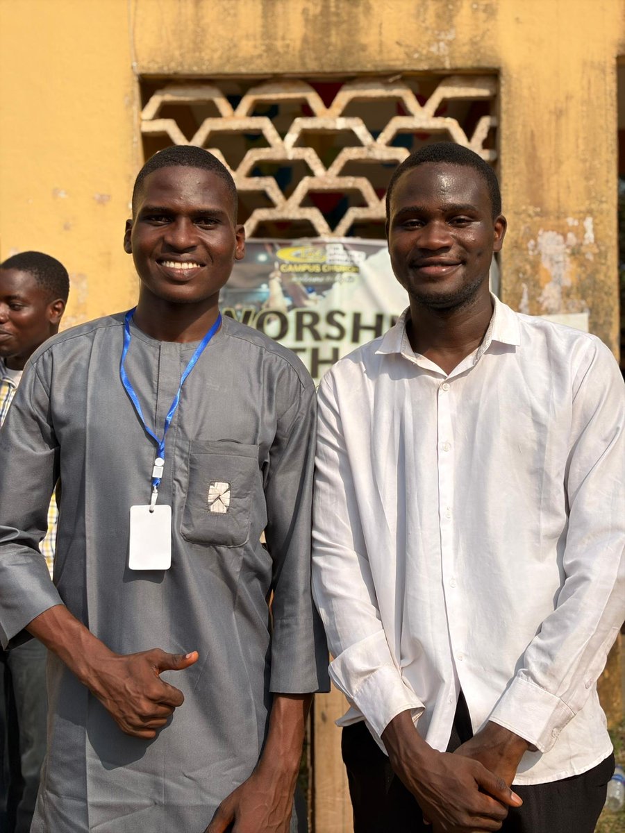 TalentedOla26's tweet photo. Alihamdulilah 🙏
#NAUS #OGUN
@ArabaMuham45589 https://t.co/jJi5IeBzDx