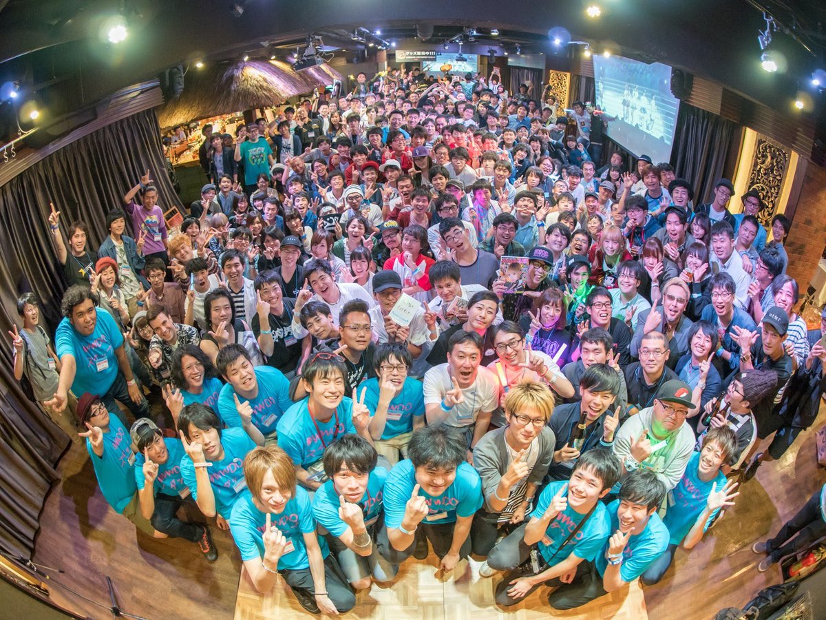 kroitoubun's tweet photo. #でんぱの日
遅くなっちゃった…
ちょうど10年前に #WWDO という
世界全国のでんぱ組大好きな人たちで
10月8日に各地でオフ会をやったのを思い出しました。
これは東京開催の画像。 https://t.co/4Cr6d65vKX